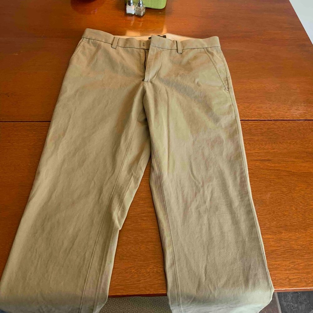 Mens Banana Republic Aiden Chino